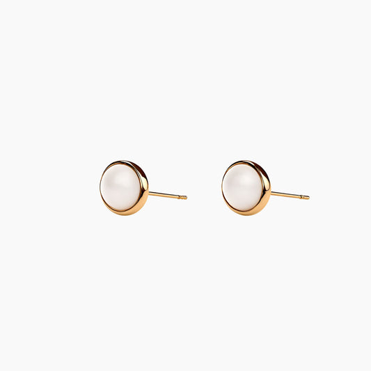 18K Yellow Gold White Onyx Stud Earrings