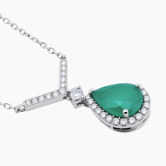 18K White Gold Emerald Elegance Diamond Necklace